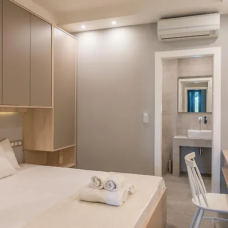 Despina * Polychrono