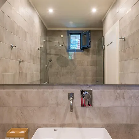 Despina Apartment Polychrono